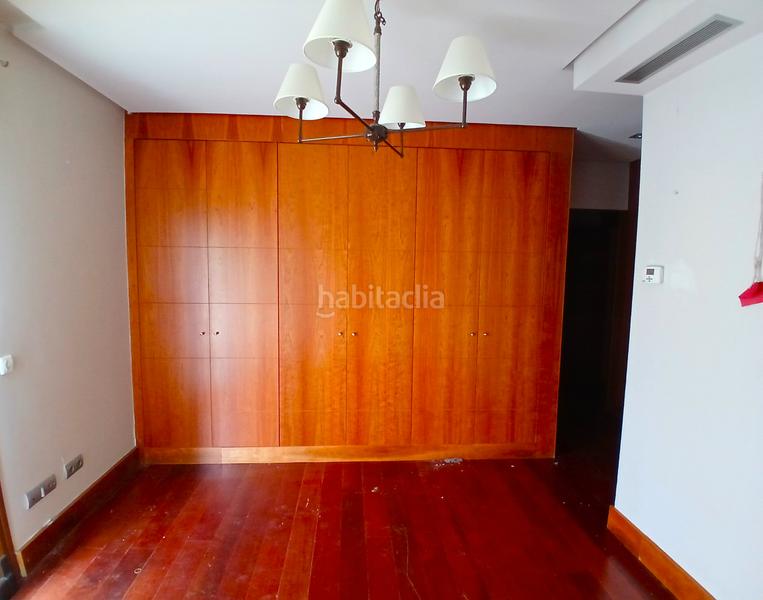 Foto a817f000-bfea-4044-8474-1d4f9027f6a0. Towny house in calle sierra cazorla 6 in Dehesa-El Soto Collado Villalba