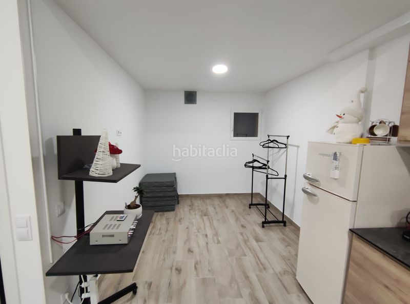 Foto 86c421f9-e2ce-4d3b-a7f8-fee767d6acae. Local comercial amb calefacció a Veredillas Torrejón de Ardoz
