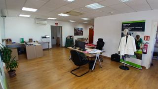 Miete Büro in Calle escofina 29