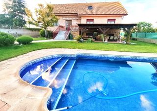 Xalet  Calle menéndez pelayo. Magnifico chalet independiente en la exclusiva zona de colonia m