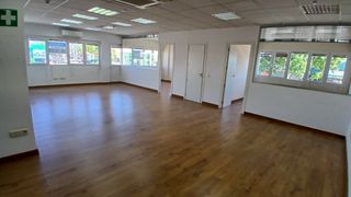 Miete Büro in Calle malaquita 8