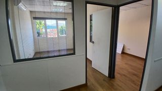 Miete Büro in Calle malaquita 8