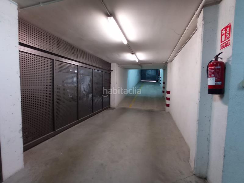 Foto eb16a393-194c-4a17-b79c-fb506517e485. Parking coche en Tordera Tordera