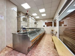 Location Local commercial  Carrer ample. Local en alquiler en carrer ample- sant pere nord