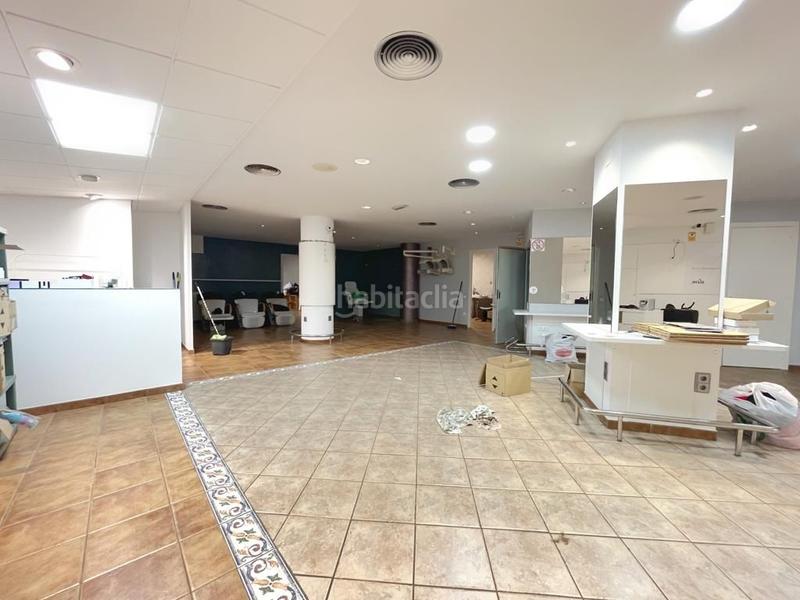 Foto a8e9f2c7-659f-44c4-bef0-95d3036eaf61. Geschäftsraum in Torrent d'en Pere Parres Terrassa