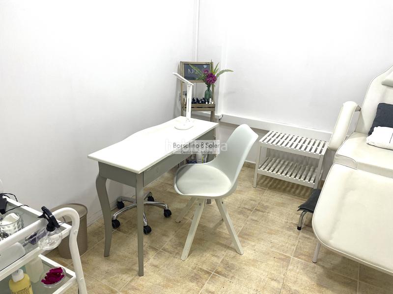 Foto 180cbbcc-08a0-4e7a-a180-581fbff4a27f. Traspaso local comercial el negocio de tus sueños! en Franqueses del Vallès (Les)