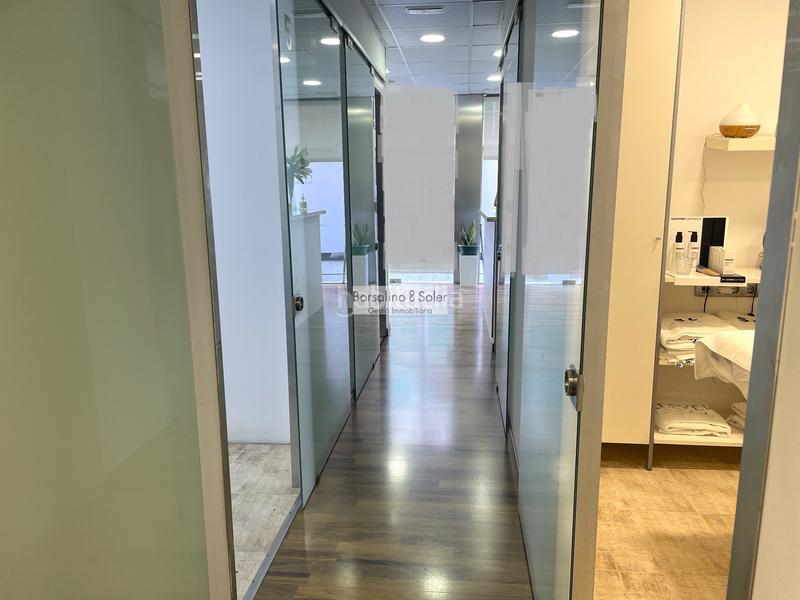 Foto e3cb8981-083c-4931-897a-888940d0ae38. Traspaso local comercial el negocio de tus sueños! en Franqueses del Vallès (Les)