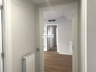 Location Appartement à Carrer rosselló 109. Nou per estrenar!  ideal parelles!
