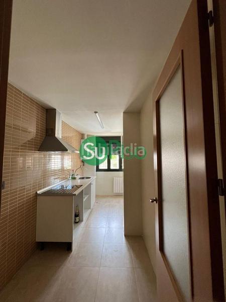 Foto 652c65c2-c3c0-4402-8a47-463309789ed0. Piso en n/a 9 ¡ viviendas nuevas en el centro del pueblo ! en Yeles