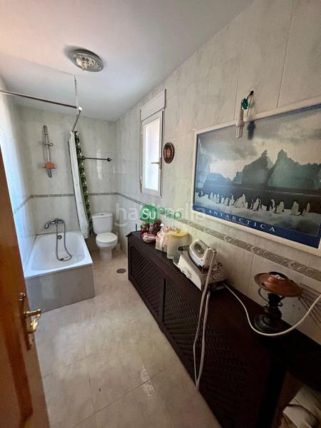Foto f518be8d-4ef5-48cd-9986-a1269460d153. Casa adossada a n/a a Centro Illescas