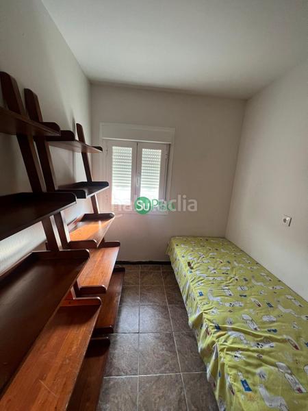 Foto ba7fd3ab-f3c5-4fad-9141-92cb633fd3a9. Alquiler piso en n/a 2c en Yeles
