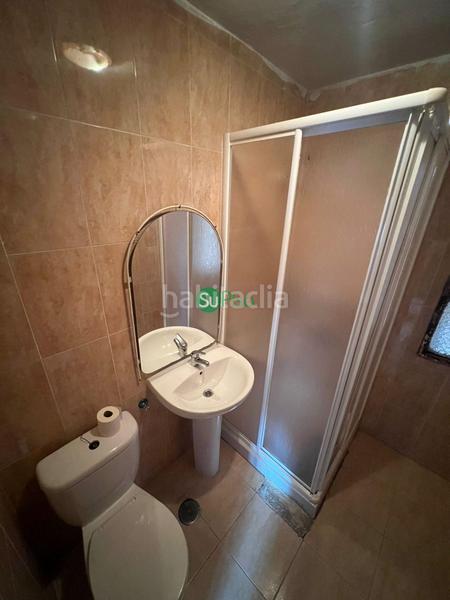 Foto fe2cd2ee-89d1-4241-b7fb-5a403b0d9c2e. Alquiler piso en n/a 2c en Yeles