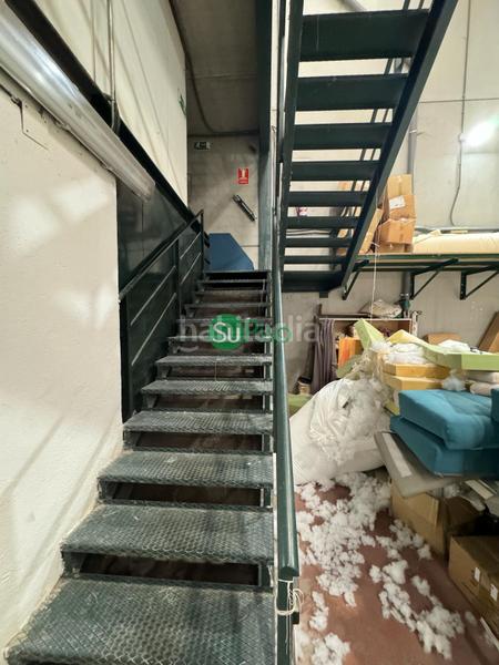 Foto 32e64408-ea80-456f-a920-7f82b4a263a5. Bâtiment à usage industriel dans n/a dans Estación-Cruz Roja Illescas