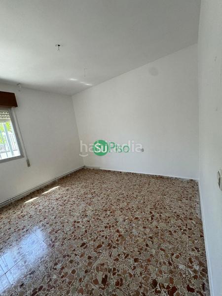 Foto 0a7d25c9-6724-4f55-882b-5c1e3e7c9b10. Casa adossada a n/a 10 a Yeles