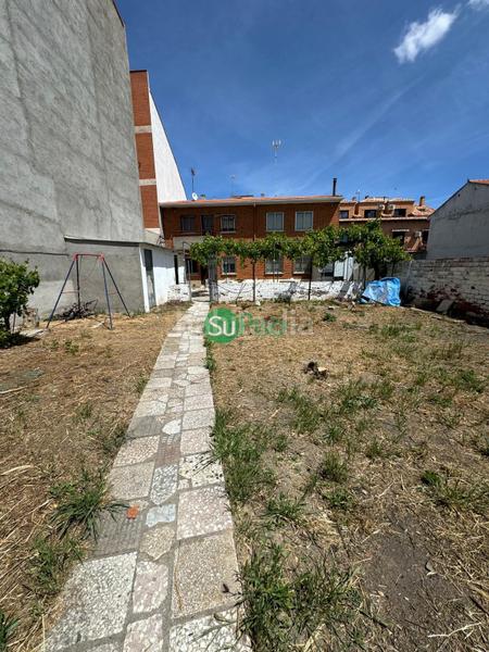 Foto 508ebce3-05fc-49b0-ac48-ed02c7217f74. Casa adossada a n/a 10 a Yeles