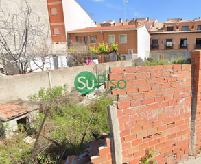 Terreny residencial a Calle castro carpetano 4. ¡ se vende terreno urbano en el centro del pueblo de yeles!