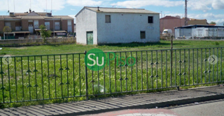 Terreny residencial a Avenida de los cisneros 17. ¡¡ su piso inmobiliaria te propone esta terreno de 2500m2 en ple