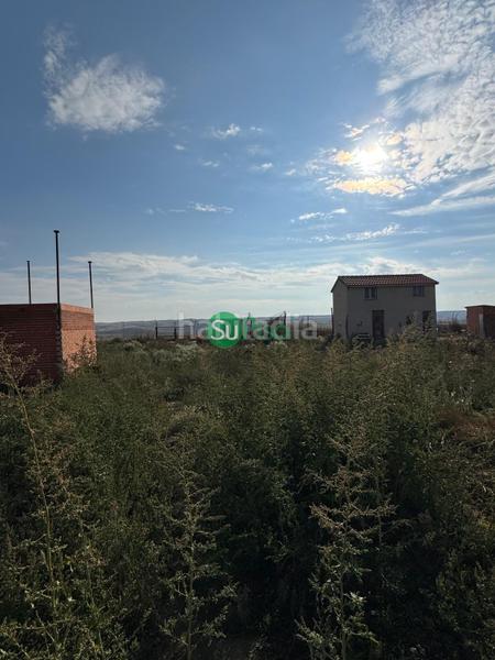 Foto 4590283c-8821-4f0c-85b4-9313ed57e8c5. Terreno residenziale in calle sauces 6 in Numancia de la Sagra