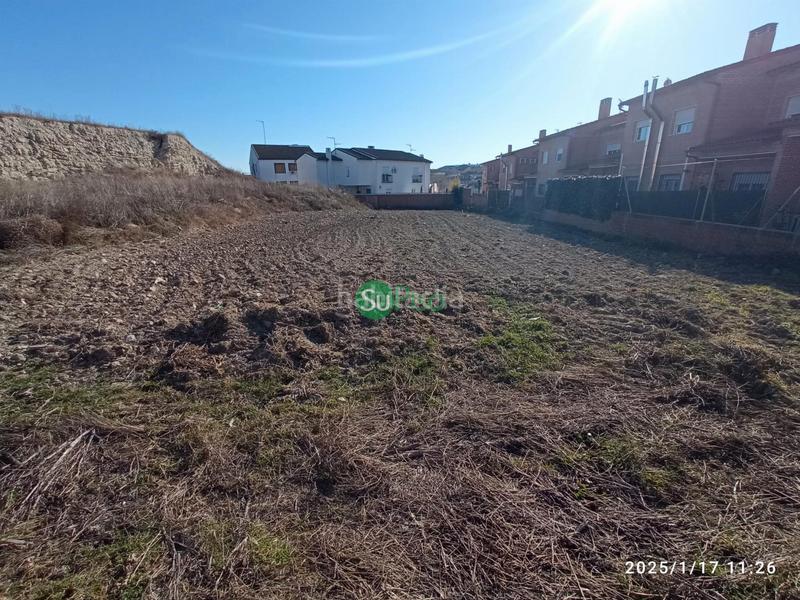 Foto f78c862f-4165-4018-a3d1-0fd12e2a71c4. Wohngrundstück in calle esquivias 10 in Borox