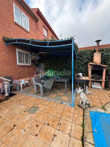 Foto 094aa41e-8a86-465c-8870-9abee913029f. Maison jumelée dans calle la loma 7 dans Yeles