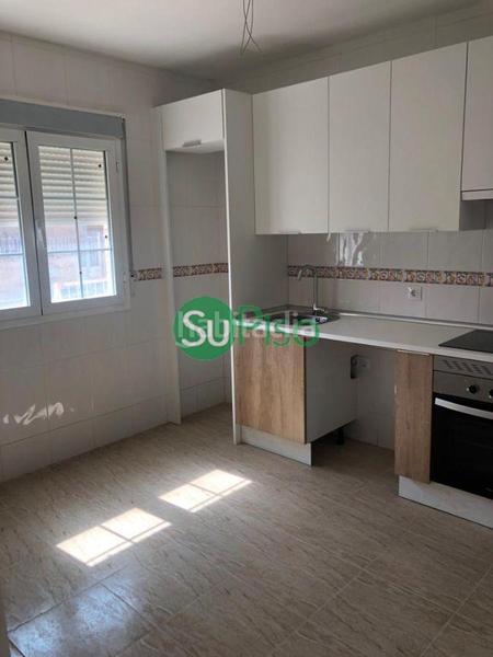 Foto 05a77c7f-315e-4e85-87c5-32c795373c5d. Casa pareada en avenida rufino rubio 10 en Yeles