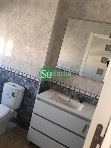 Foto da04e645-595d-414f-aa02-7849c5cb70ae. Casa pareada en avenida rufino rubio 10 en Yeles