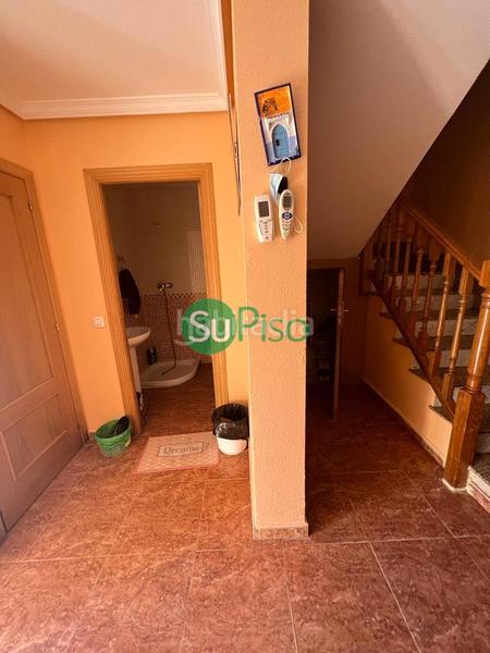 Foto 904881eb-24be-4038-ae1b-d81f88addc34. Chalet in calle océano pacífico 76 in Las Lomas Seseña