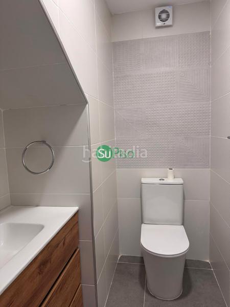 Foto 581a45b2-efae-4d4e-9970-04fa5f480fc7. Casa adossada a calle de magallanes 10 a Yuncos