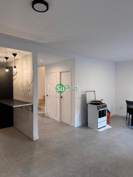 Foto 6ddd00bb-cfaa-41cf-b1f2-6116b23ddc9d. Casa adossada a calle de magallanes 10 a Yuncos