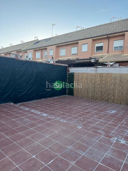 Foto 9870c089-e707-4de3-b4c7-169cf5cc60da. Casa adossada a calle de magallanes 10 a Yuncos