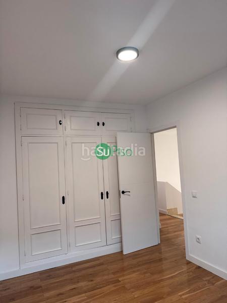 Foto ba8661a4-b0c4-46f3-8bb2-c124bfd2fc7c. Casa adossada a calle de magallanes 10 a Yuncos