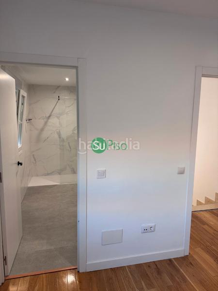 Foto e220f0bb-0685-4ef0-98c1-3002dcf60866. Casa adossada a calle de magallanes 10 a Yuncos