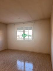 Appartement  Calle lugo 11. Bajo en yeles listo para entrar a vivir