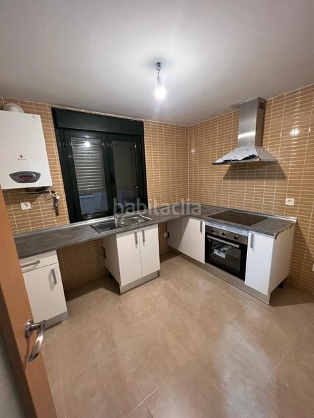 Foto 6211d474-d245-48ff-b985-590764852e0b. Location appartement dans avenida rufino rubio 10 dans Yeles