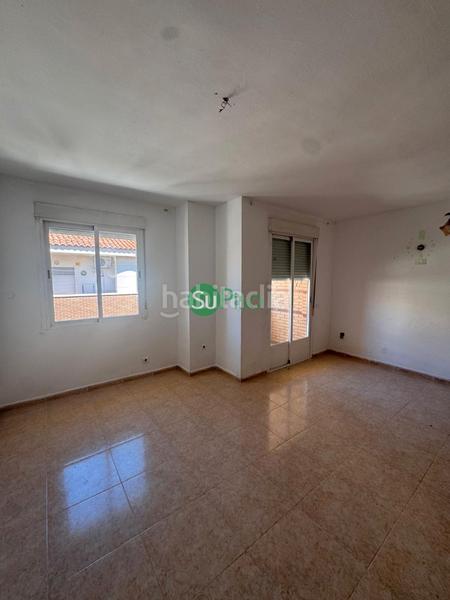 Foto a0a03733-124a-49ff-bea3-e2f3fbb2d89c. Piso en calle jazmín 11 oportunidad (toledo) en Fuensalida