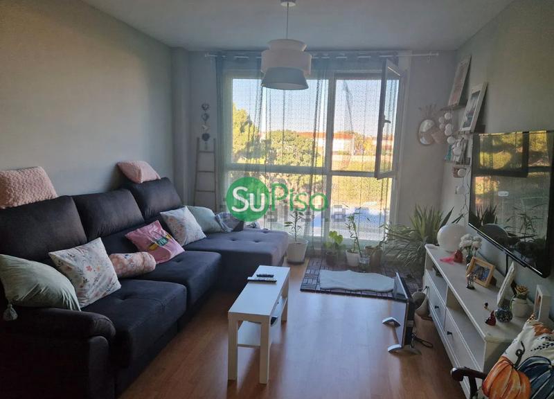 Foto e3c43e0a-34a6-44b5-9065-a9dfe05cfdf7. Dúplex a calle sierra 2 a Viso de San Juan (El)