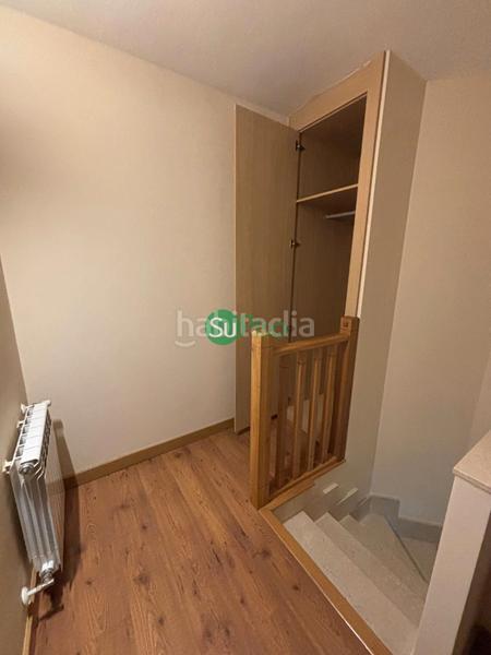 Foto 86880f93-0ced-4b17-b16b-56a060f95253. Lloguer pis amb calefacció aparcament piscina a Viso de San Juan (El)