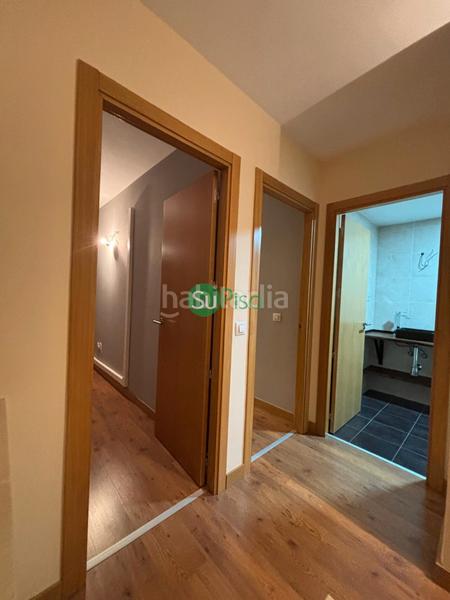 Foto cc81cf84-ee54-4ebc-8f88-d992a06f2d96. Lloguer pis amb calefacció aparcament piscina a Viso de San Juan (El)