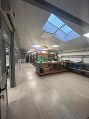 Capannone industriale in Calle Curtidores 8