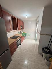 Pis  Calle san roque. Piso en centro, con 101 m² construidos, 101 m² útiles