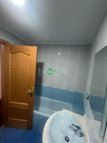 Foto d77fe505-097d-46fd-98f3-b25e2cde29d9. Piso en avenida rufino rubio 10 en Yeles