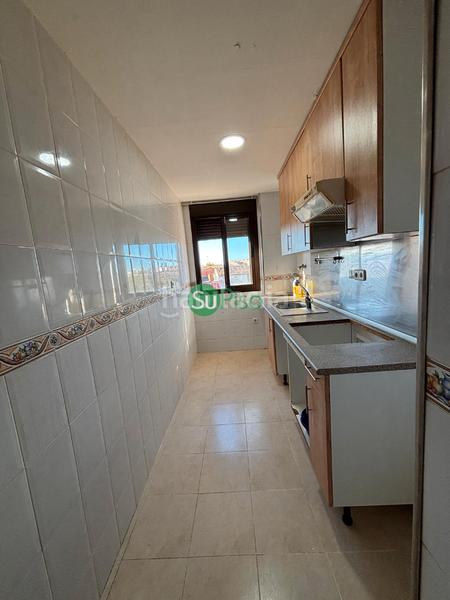 Foto dec0cf3c-ca0b-48d1-a5af-aa7653b9e3a9. Flat in calle jesús rojas 8 in Cedillo del Condado