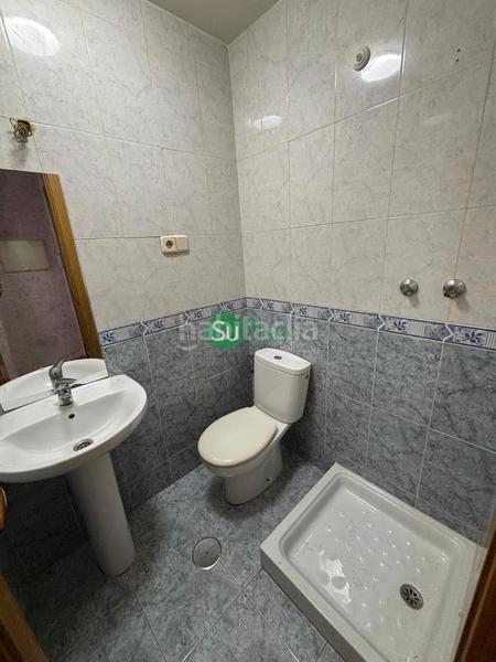 Foto f69c19dd-a3c2-4e7b-aac4-8f28935706dd. Flat in calle jesús rojas 8 in Cedillo del Condado