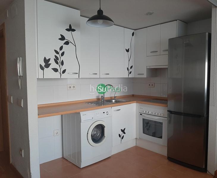 Foto ff2dc7bf-c3b5-421d-aa32-987c3b6f3abe. Duplex dans calle persiles y segismunda 19 dans Esquivias