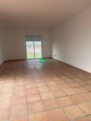 Affitto Appartamento in Calle alegría 14. ¡tu nueva vivienda te espera en santa olalla, toledo!