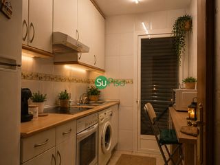 Appartement à Calle arenal 95. Oportunidad única en casarrubios del monte: planta baja de 50 m²