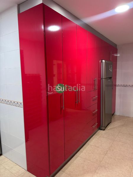 Foto 2ab344dc-cb38-4873-a08d-d4f27e7a700c. Pis amb calefacció aparcament a Cedillo del Condado