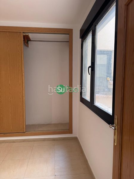 Foto 02984629-9240-4b19-86ee-b672c055a656. Pis a calle la bodega 5 a Magán