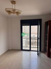 Piso  Calle la bodega 5. ¡oportunidad única en magán!