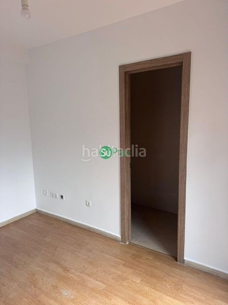 Foto d403c4ac-ba88-4e7c-aa9c-e3e55a39799d. Pis a calle la bodega 5 a Magán